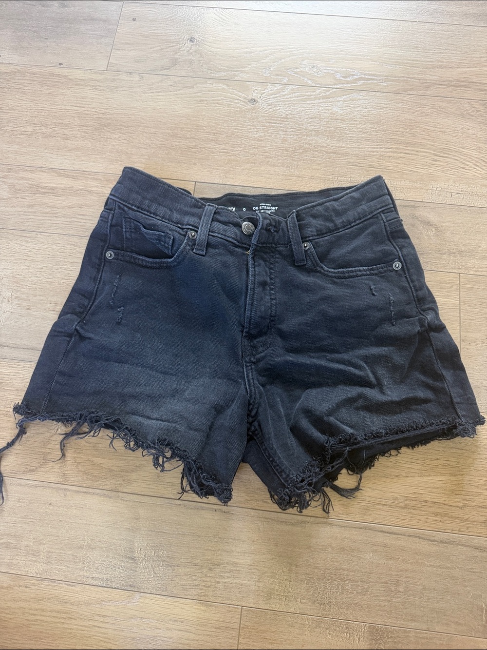 Old Navy Black Frayed-Hem Denim Shorts